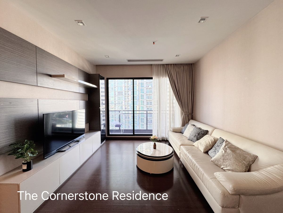 For RentCondoRatchadapisek, Huaikwang, Suttisan : ✨IVY AMPIO✨ 🔥HOT Price🔥 Luxury condominium with a beautiful, spacious room, high ceiling, fully furnished with complete electrical appliances (No.251063)