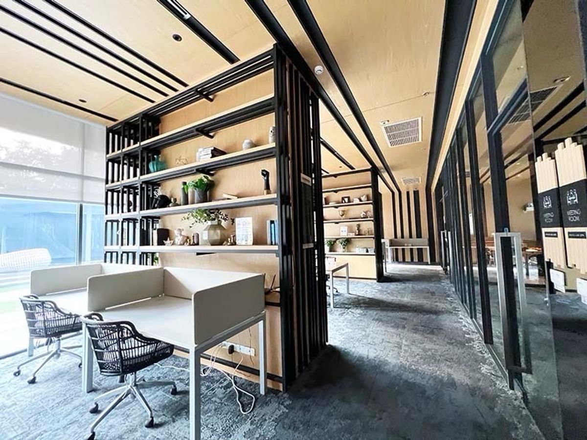 For SaleCondoBangna, Bearing, Lasalle : Urgent sale!  Ideo O2 Ideo O2 BTS Udom Samuk-Bangna 33 sq m, north side, beautiful, good view, not hot.