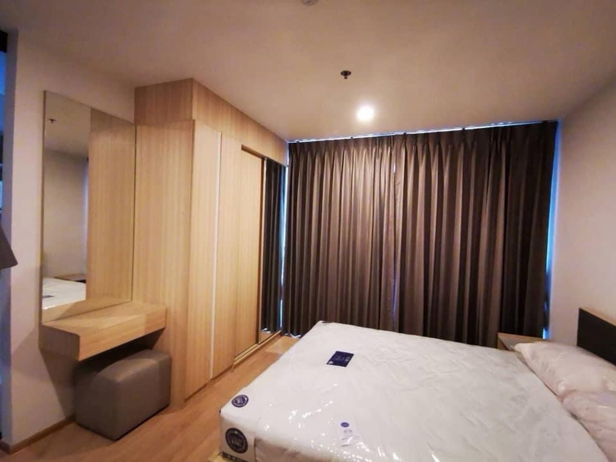 For SaleCondoBangna, Bearing, Lasalle : Urgent sale!  Ideo O2 Ideo O2 BTS Udom Samuk-Bangna 33 sq m, north side, beautiful, good view, not hot.