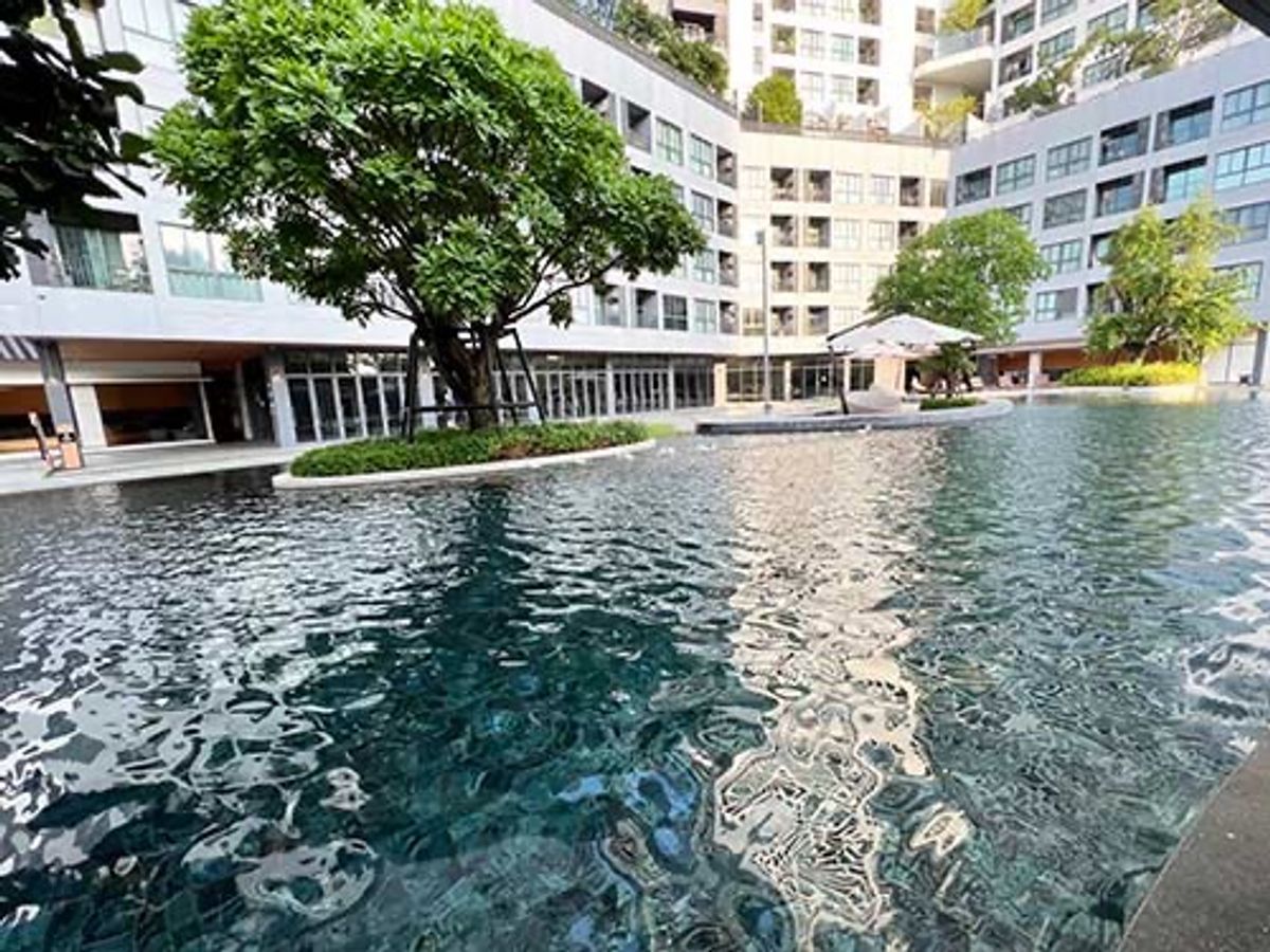 For SaleCondoBangna, Bearing, Lasalle : Urgent sale!  Ideo O2 Ideo O2 BTS Udom Samuk-Bangna 33 sq m, north side, beautiful, good view, not hot.