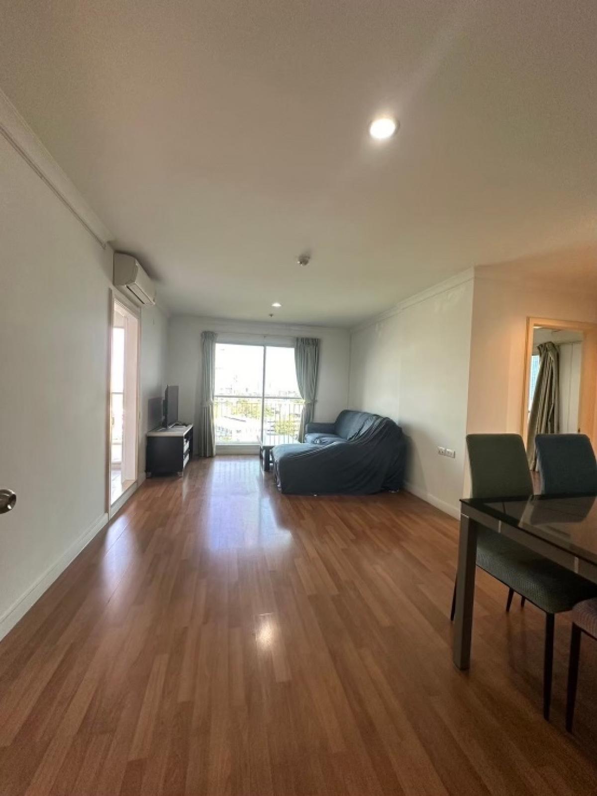 ให้เช่าคอนโดพระราม 9 เพชรบุรีตัดใหม่ RCA : Rent 2 bed room Full furniture Tower C 11 floor Price 24,000baht Ready move in Line :  bkkcondo1Wechat : bkkcondo1 Call 0990981000