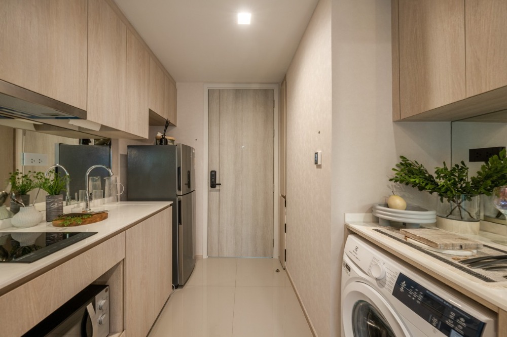 ขายคอนโดวงเวียนใหญ่ เจริญนคร : 🔥𝗦𝗛𝗢𝗖𝗞 𝐃𝐄𝐀𝐋🔥  𝐑𝐞𝐟𝐞𝐫𝐞𝐧𝐜𝐞 𝐒𝐚𝐭𝐡𝐨𝐫𝐧-𝐖𝐨𝐧𝐠𝐰𝐢𝐚𝐧𝐲𝐚𝐢   คอนโดใหม่ใกล้รถไฟฟ้าแต่งครบ 𝐅𝐮𝐥𝐥𝐲 𝐟𝐮𝐫𝐧𝐢𝐬𝐡 พร้อมเข้าอยู่ 𝟏ห้องนอน 𝟑𝟐 ตรม.เริ่ม 𝟒.𝟐𝟗 ล้าน**📱𝟎𝟔𝟏-𝟒𝟓𝟎𝟎𝟗𝟒𝟒