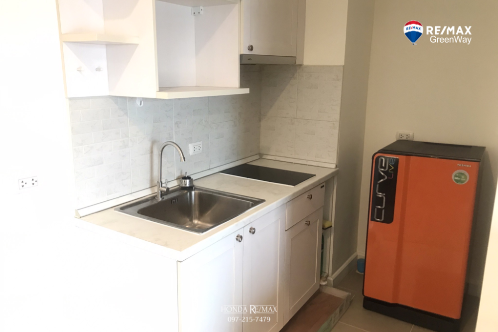 For SaleCondoPinklao, Charansanitwong : Condo for sale Thana Arcadia Charansanitwong, next to MRT Bang Yi Khan, 34.5 square meters, 17th floor, Pinklao zone, Charansanitwong