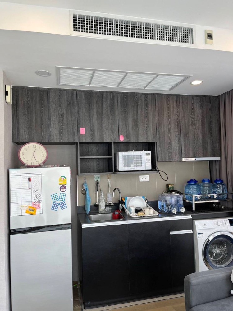 For RentCondoSiam Paragon ,Chulalongkorn,Samyan : Ashton Chula - Silom【𝐑𝐄𝐍𝐓】🔥 Luxurious room, large, airy, lots of storage, 2 bedrooms, 2 bathrooms, fully furnished. Complete central area Near Samyan Mitrtown.🔥Contact Line ID: @hacondo