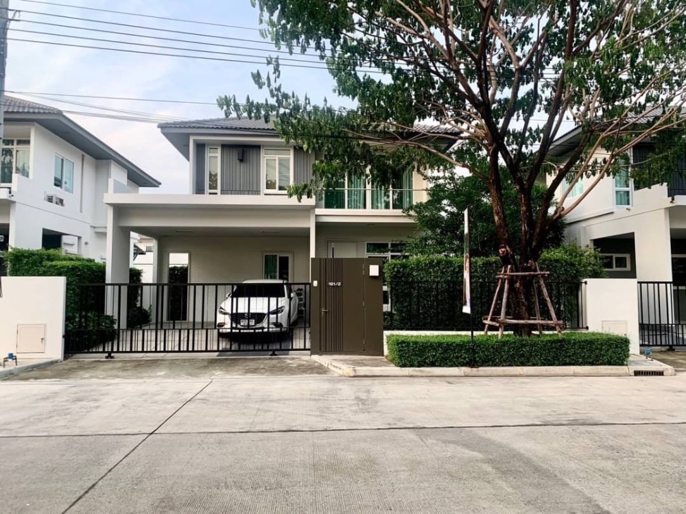ให้เช่าบ้านลาดกระบัง สุวรรณภูมิ : HOME FOR RENT>> บ้านเดี่ยว Mantana Onnut - Wongwaen5>> บ้านเดี่ยวสวย ตกแต่งครบ 158 ตร.ม. 3 ห้องนอน ใกล้ Mega บางนา / สนามบินสุวรรณภูมิ #LV-MO337