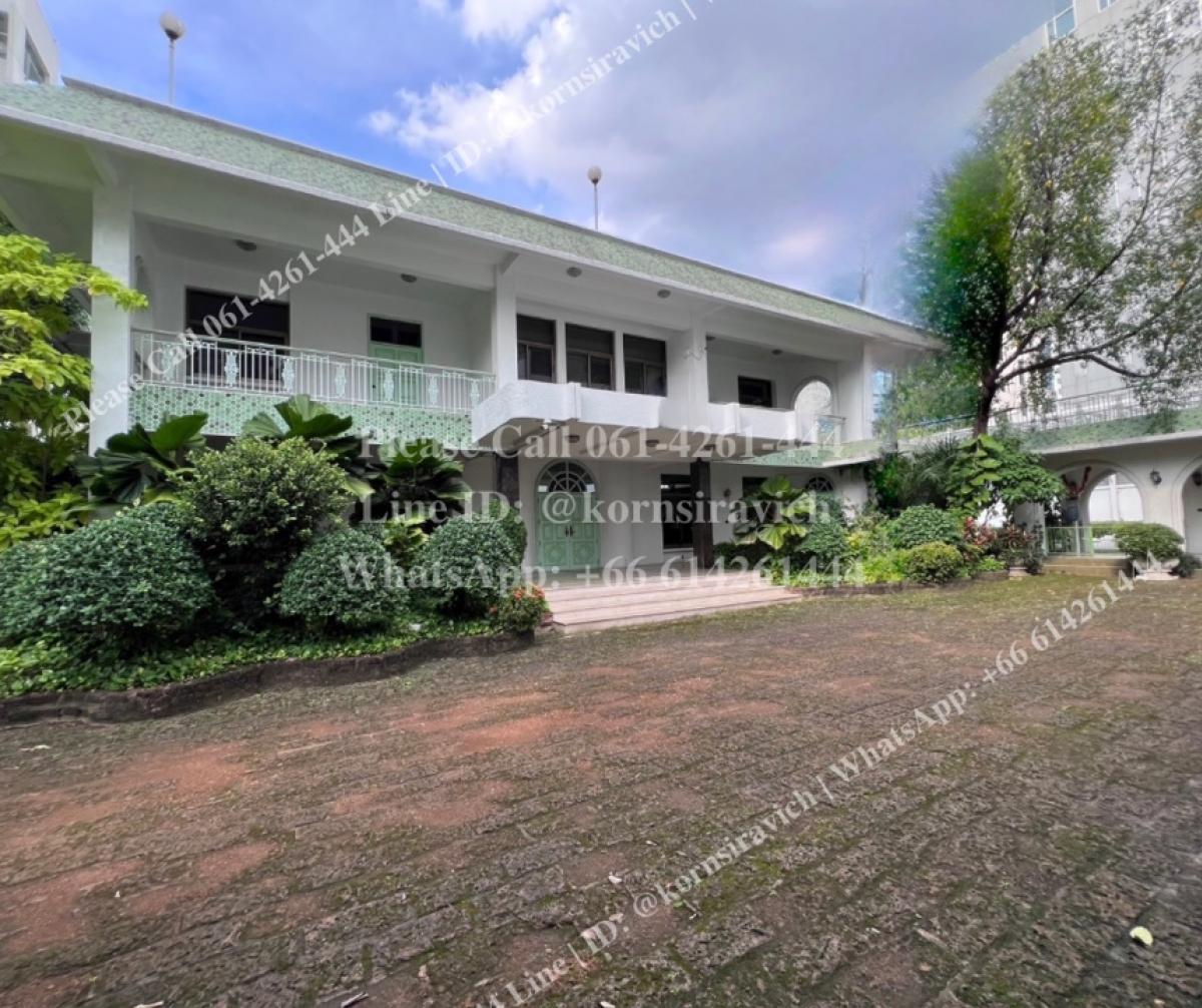 For RentHome OfficeSukhumvit, Asoke, Thonglor : Rent Villa Home Office on 1 rai of land, 12 car parking @Thonglor - Sukhumvit, Wattana, Bangkok
