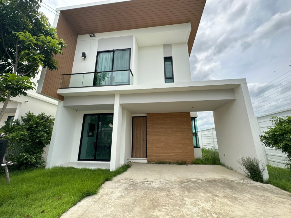 For RentHouseBangna, Bearing, Lasalle : 3 bedrooms House For Rent Como Bianca Bangna  (RT-01)