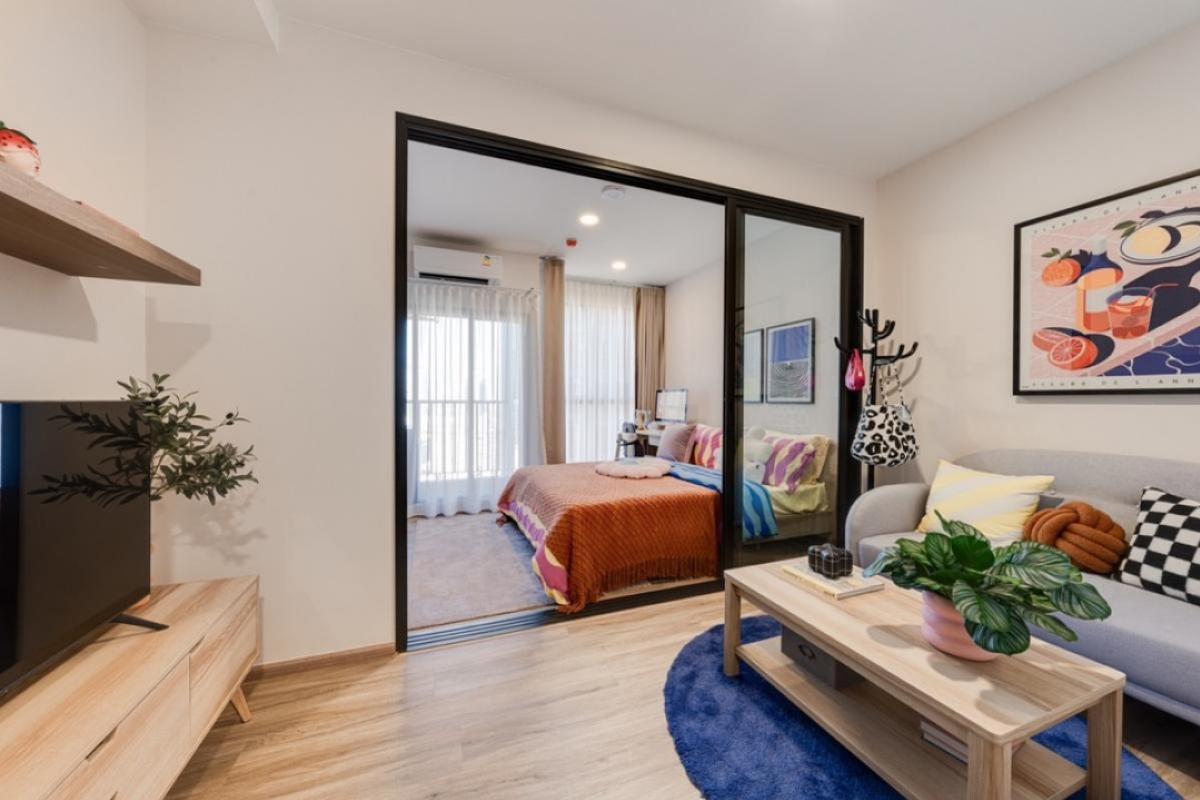 For SaleCondoRatchadapisek, Huaikwang, Suttisan : The Stage Ratchada-Huai Khwang, new condo, free down payment, installments 8,900/month, contact 095-489-8890 Green.