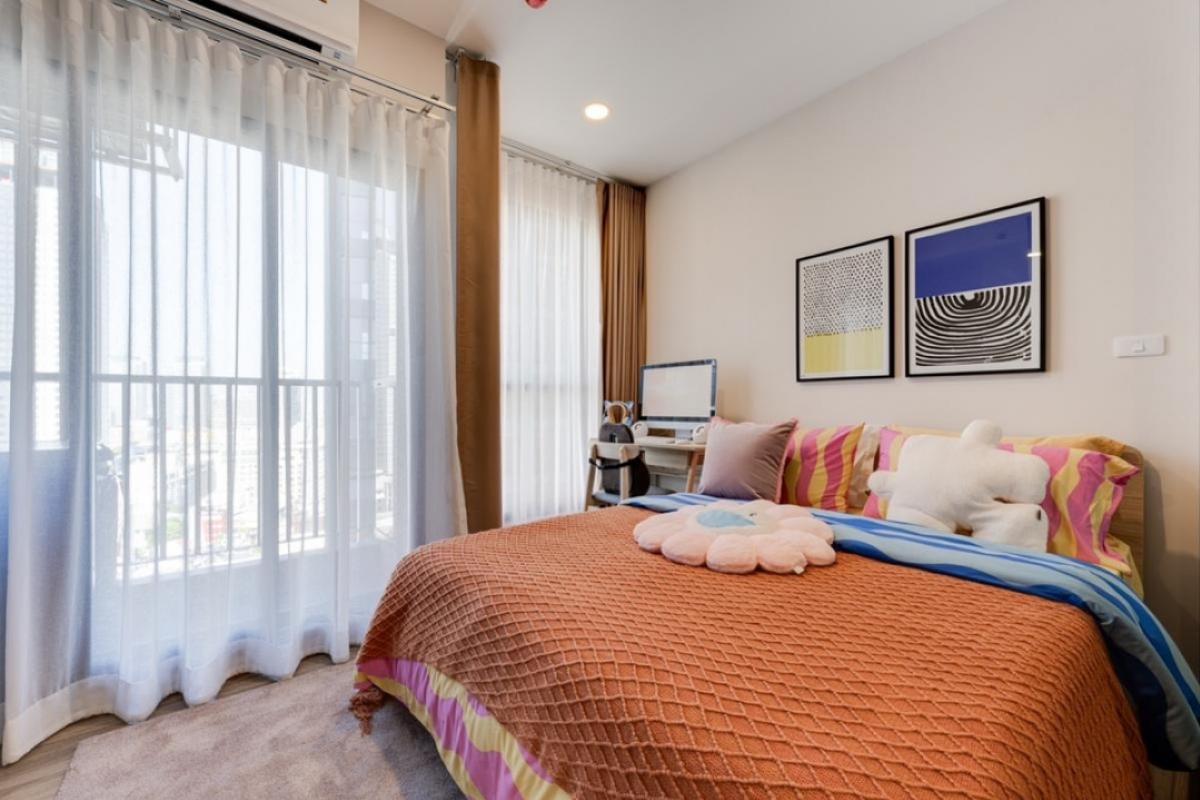 For SaleCondoRatchadapisek, Huaikwang, Suttisan : The Stage Ratchada-Huai Khwang, new condo, free down payment, installments 8,900/month, contact 095-489-8890 Green.