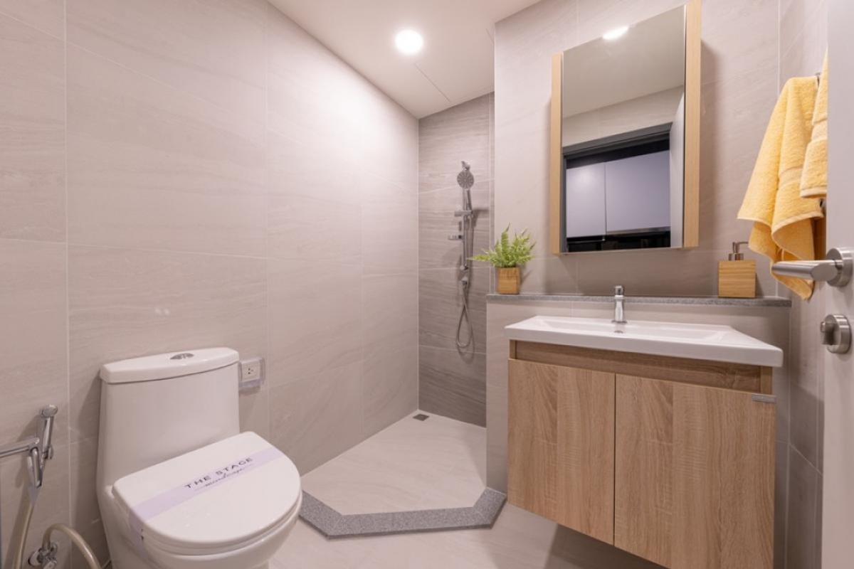 For SaleCondoRatchadapisek, Huaikwang, Suttisan : The Stage Ratchada-Huai Khwang, new condo, free down payment, installments 8,900/month, contact 095-489-8890 Green.