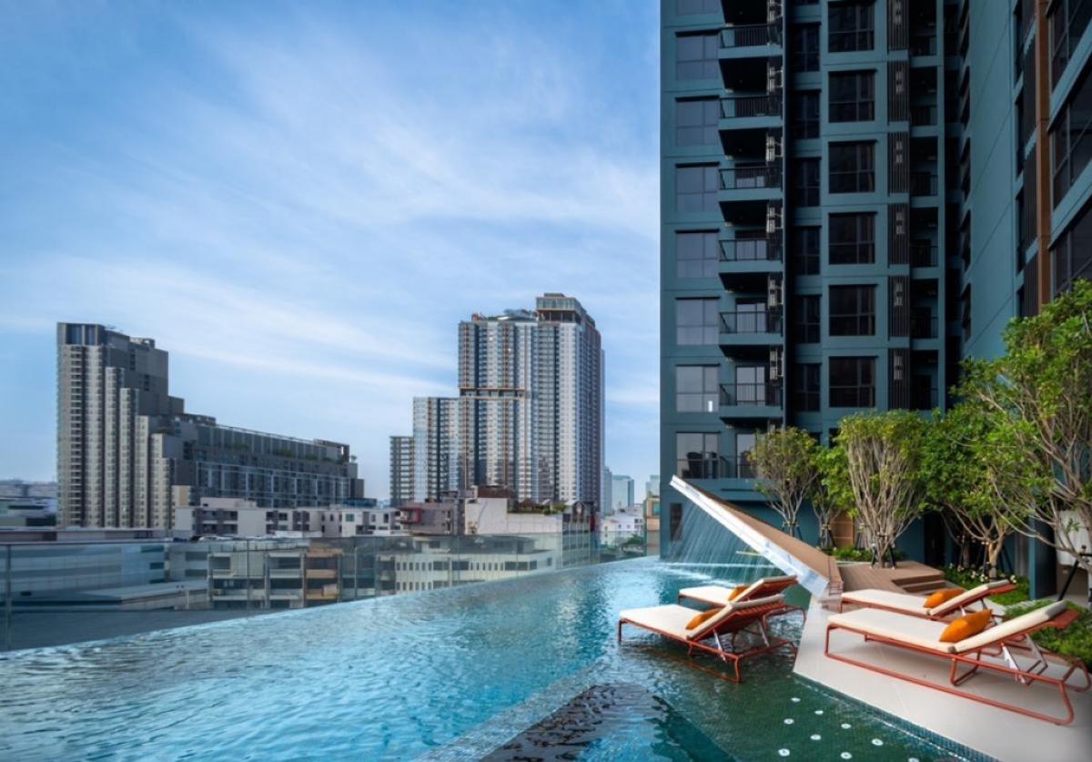 For SaleCondoRatchadapisek, Huaikwang, Suttisan : The Stage Ratchada-Huai Khwang, new condo, free down payment, installments 8,900/month, contact 095-489-8890 Green.