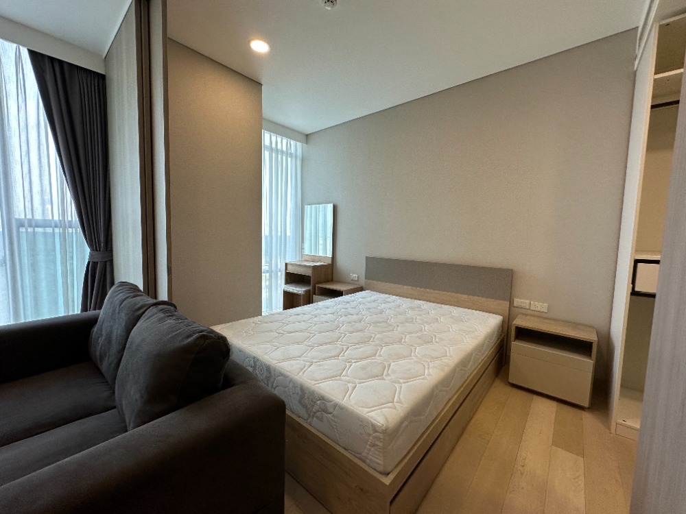 For RentCondoKhlongtoei, Kluaynamthai : Condo for rent Siamese Exclusive Queens *next to MRT Queen Sirikit National Convention Center*