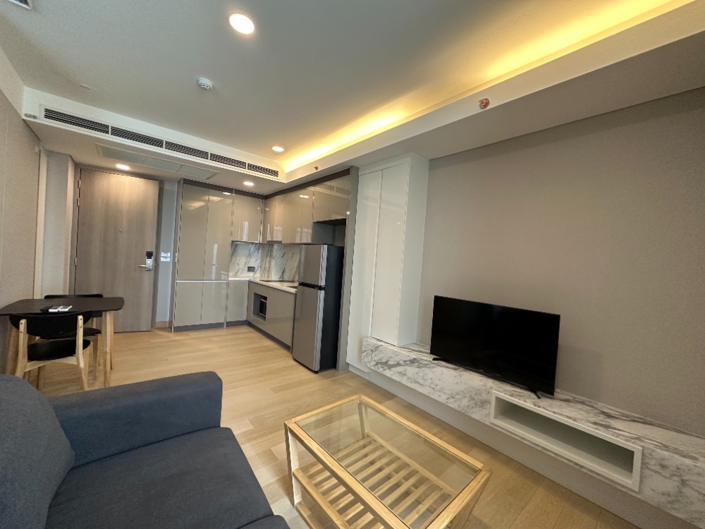 For RentCondoKhlongtoei, Kluaynamthai : Condo for rent Siamese Exclusive Queens *next to MRT Queen Sirikit National Convention Center*