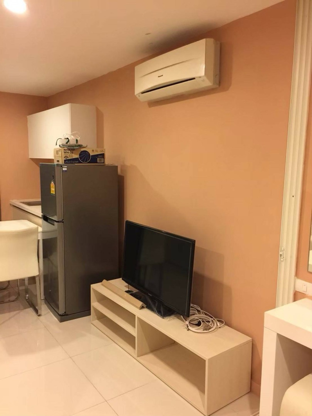 ให้เช่าคอนโดพัฒนาการ ศรีนครินทร์ : 📍จองได้เลยนะคะ New พร้อมอยู่ต้นเดือน มค. 69 #Element Srinakarin 1 น 1 น้ำ ขนาด 37 ตร.ม. ห้องสวย  อยู่สบาย มีเครื่องซักผ้า  ติดต่อ ป้าแหม่ม Tel/Line : 0992982923 