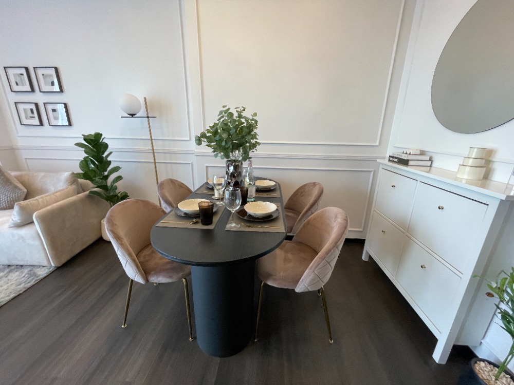 For SaleCondoRama3 (Riverside),Satupadit : Condo for sale, Sapphire Luxurious Condo, Rama 3, 2nd floor, usable area 42.30 sq m., 1 bedroom, 1 bathroom, Chao Phraya River view, near BRT (Wat Pariwas Station) and easy access to the city center.