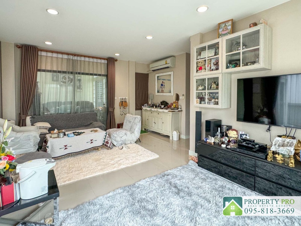 For SaleHouseLadkrabang, Suwannaphum Airport : House for Sale Life Bangkok Boulevard Wongwaen Onnut 2, 4 bedroom 52 sqw 206 sqm Near Suvarnabhumi Airport, Onnut, Prawet, Pattanakarn, Chaloem Phrakiat Rama 9, Lat Krabang, Kanchanaphisek, Motorway : SL24S-010