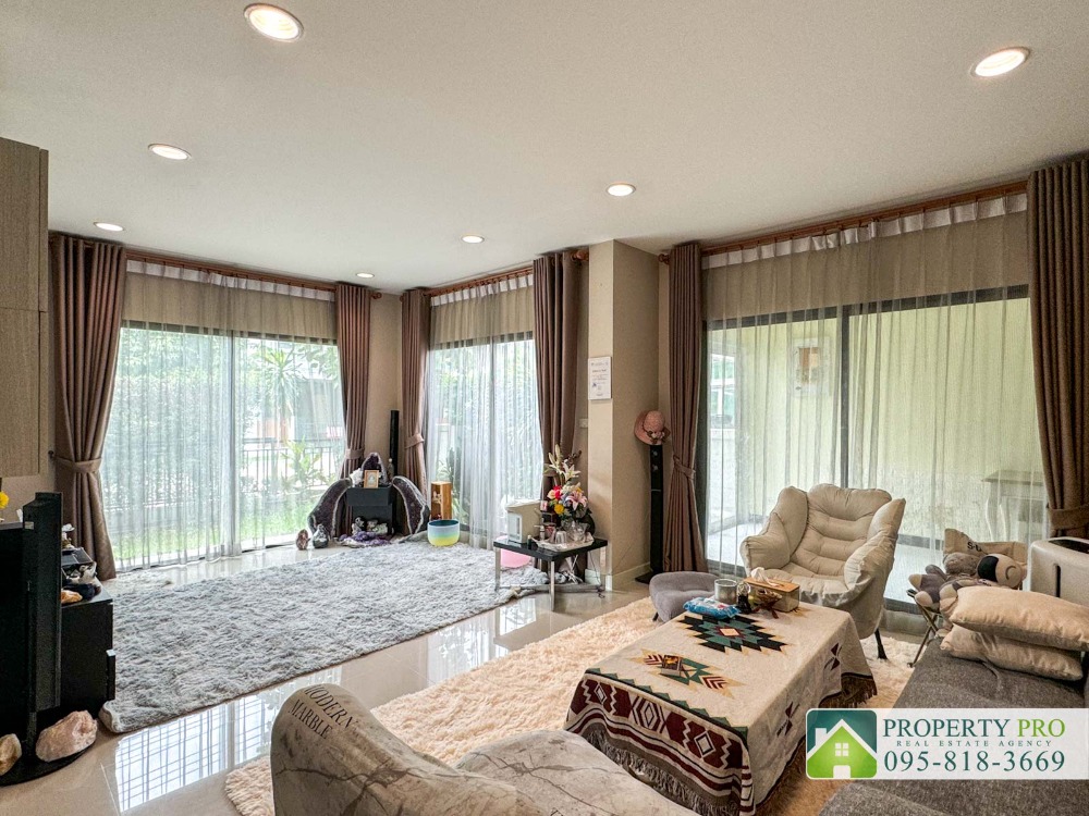 For SaleHouseLadkrabang, Suwannaphum Airport : House for Sale Life Bangkok Boulevard Wongwaen Onnut 2, 4 bedroom 52 sqw 206 sqm Near Suvarnabhumi Airport, Onnut, Prawet, Pattanakarn, Chaloem Phrakiat Rama 9, Lat Krabang, Kanchanaphisek, Motorway : SL24S-010