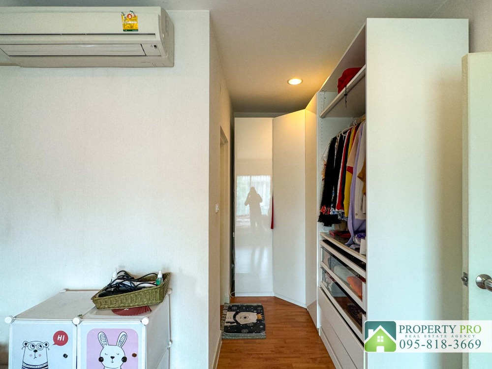 For SaleHouseLadkrabang, Suwannaphum Airport : House for Sale Life Bangkok Boulevard Wongwaen Onnut 2, 4 bedroom 52 sqw 206 sqm Near Suvarnabhumi Airport, Onnut, Prawet, Pattanakarn, Chaloem Phrakiat Rama 9, Lat Krabang, Kanchanaphisek, Motorway : SL24S-010