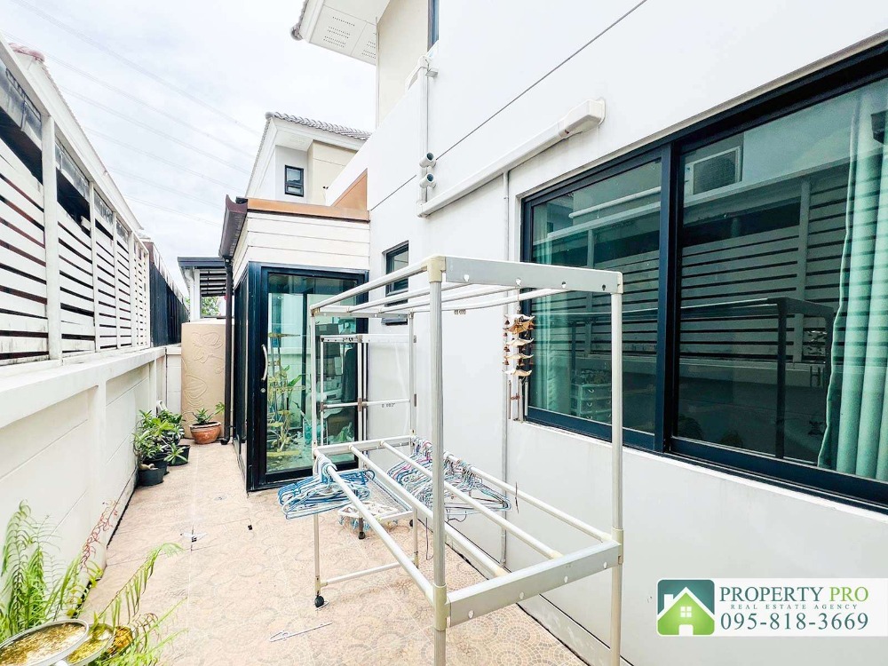 For SaleHouseLadkrabang, Suwannaphum Airport : House for Sale Life Bangkok Boulevard Wongwaen Onnut 2, 4 bedroom 52 sqw 206 sqm Near Suvarnabhumi Airport, Onnut, Prawet, Pattanakarn, Chaloem Phrakiat Rama 9, Lat Krabang, Kanchanaphisek, Motorway : SL24S-010