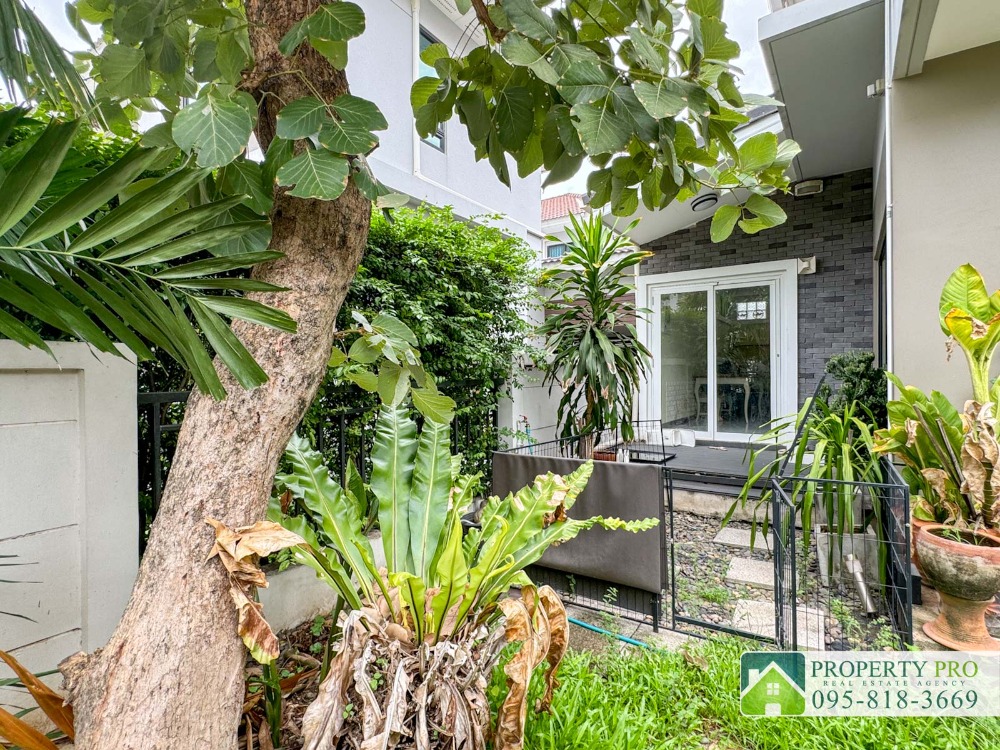 For SaleHouseLadkrabang, Suwannaphum Airport : House for Sale Life Bangkok Boulevard Wongwaen Onnut 2, 4 bedroom 52 sqw 206 sqm Near Suvarnabhumi Airport, Onnut, Prawet, Pattanakarn, Chaloem Phrakiat Rama 9, Lat Krabang, Kanchanaphisek, Motorway : SL24S-010