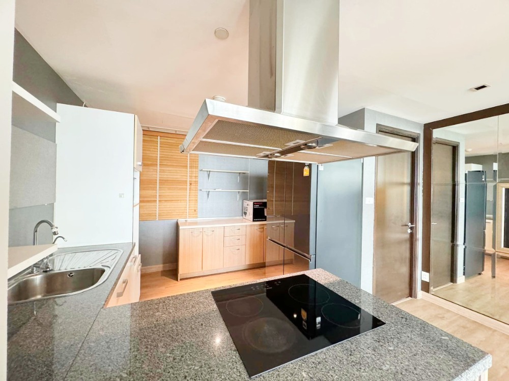 ขายคอนโดสุขุมวิท อโศก ทองหล่อ : ขาย FULLERTON SUKHUMVIT ชั้น 24 3 ห้องนอน 4 ห้องน้ำ 152 ตรม. ใจกลางทองหล่อ เอกมัย