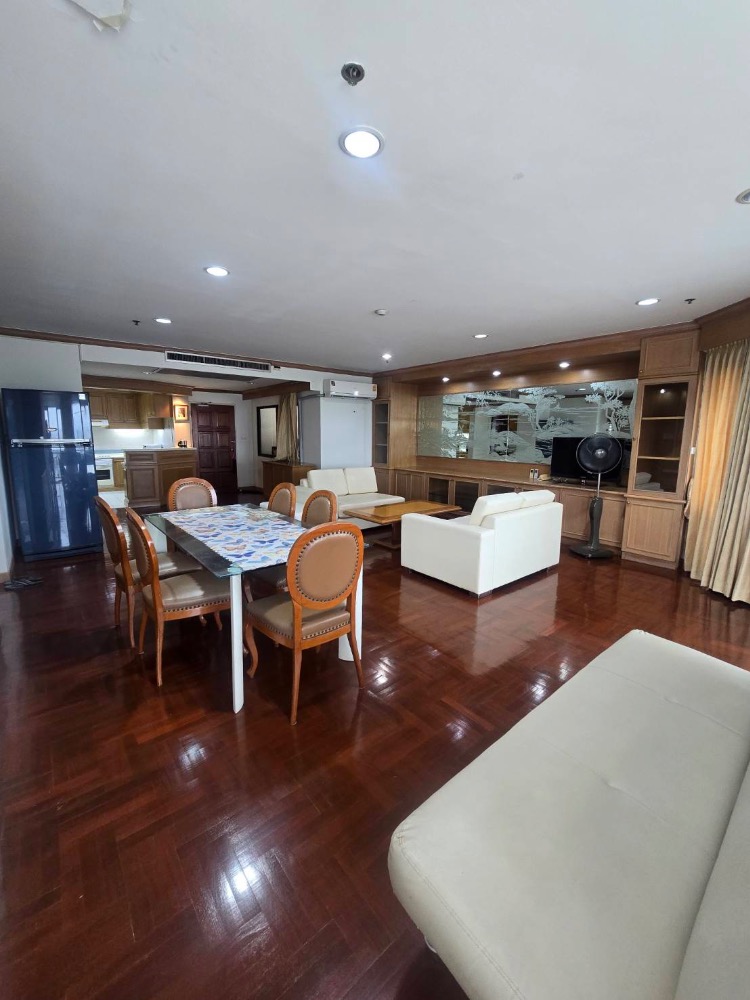 ให้เช่าคอนโดบางนา แบริ่ง ลาซาล : Central City East Tower คอนโดมิเนียม อยู่หลังห้างสรรพสินค้าเซ็นทรัลพลาซ่า (บางนา)