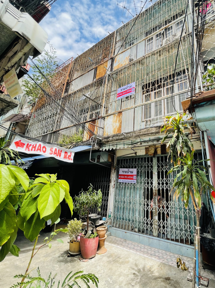 ขายอาคารพาณิชย์เยาวราช บางลำพู : ขายตึก 3 ชั้น 11.5 ตร.ว. ซอยรามบุตรี เชื่อมถนนข้าวสาร