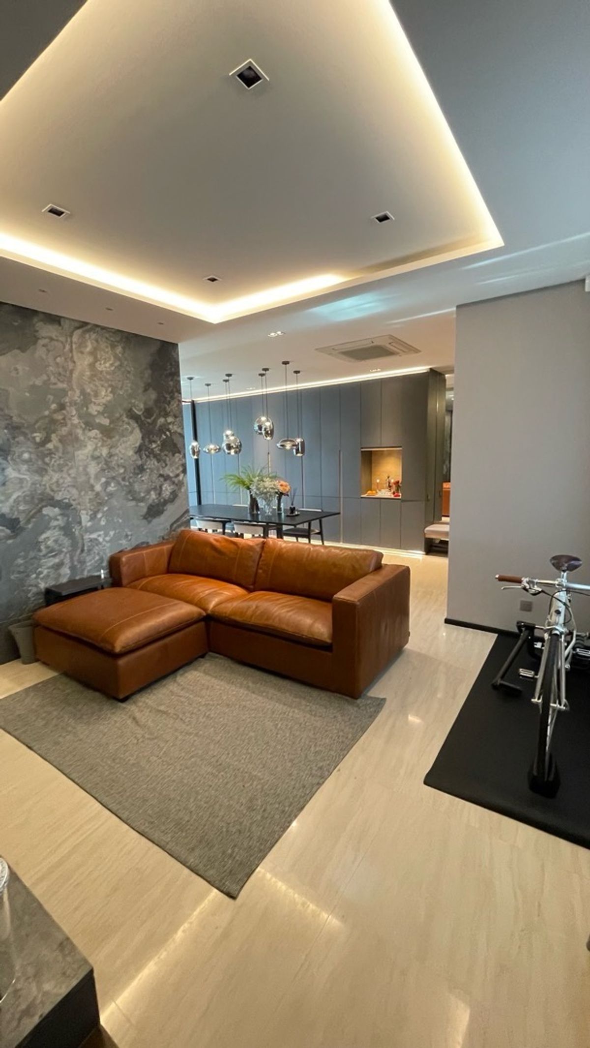 ขายทาวน์โฮมลาดพร้าว101 แฮปปี้แลนด์ : ขายด่วน Prime Nine Ekamai /  ทองหล่อ / เฟอร์นิเจอร์ครบพร้อมเข้าอยู่ / ใกล้ทางด่วน / เอกมัย / พระราม9 / ทาวน์โฮม / 3 ชั้น ดีไซน์บ้านเดี่ยว / ทำเลใจกลางเมือ / Townhome/ Ekamai / Rama9 / Thonglor