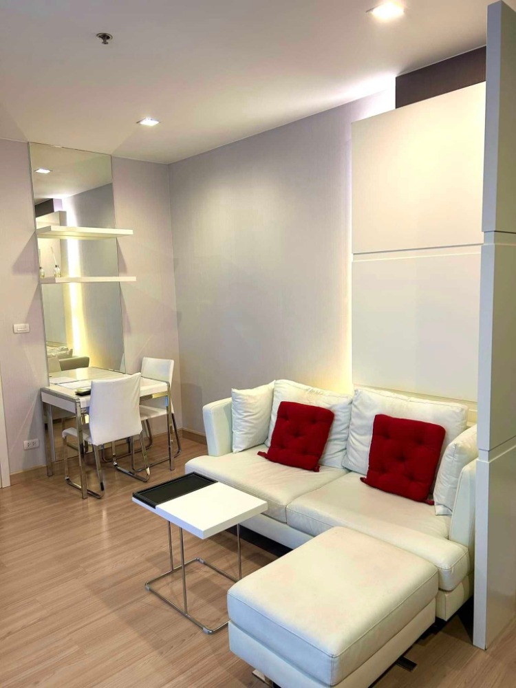 For SaleCondoWongwianyai, Charoennakor : S-UAST105 Condo for sale at Urbano Absolute Sathorn-Taksin, 9th floor, city view, 30 sq.m. Studio 1bath 3.2M 064-959-8900