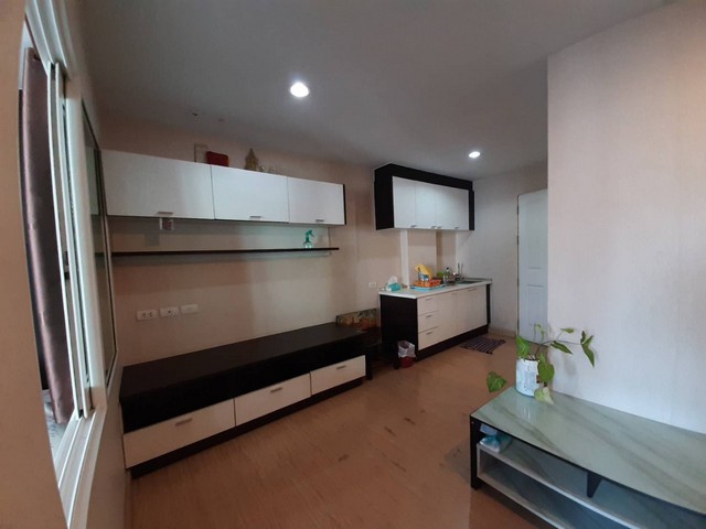 For SaleCondoNonthaburi, Bang Yai, Bangbuathong : Condo for sale, Bang Yai Square, Building C1, 5th floor, near Central Westgate, next to MRT Bang Yai, complete with furniture.