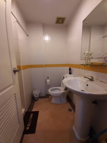 For SaleCondoNonthaburi, Bang Yai, Bangbuathong : Condo for sale, Bang Yai Square, Building C1, 5th floor, near Central Westgate, next to MRT Bang Yai, complete with furniture.