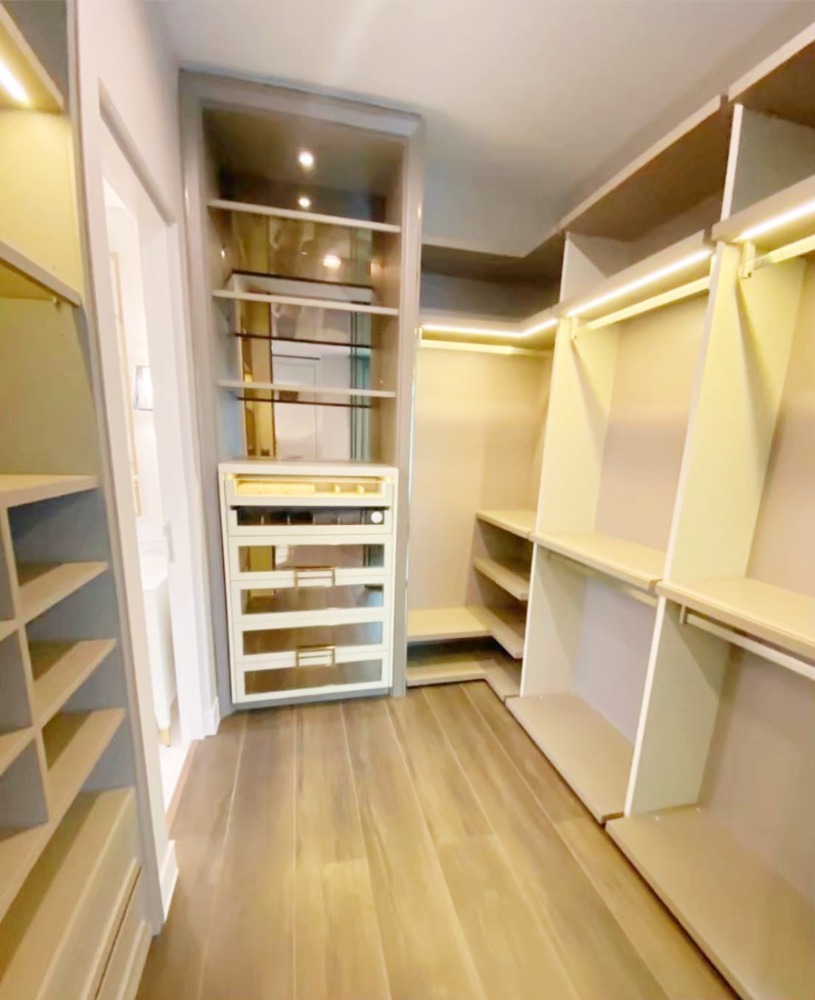 For RentHouseVipawadee, Don Mueang, Lak Si : Single house for rent, Nantawan Ramindra-Phahonyothin 50, 4 bedrooms, 4 bathrooms, 85 sqw, luxurious, fully furnished.