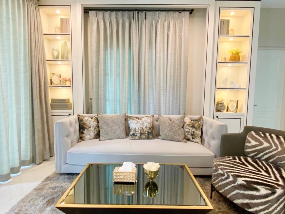 For RentHouseVipawadee, Don Mueang, Lak Si : Single house for rent, Nantawan Ramindra-Phahonyothin 50, 4 bedrooms, 4 bathrooms, 85 sqw, luxurious, fully furnished.