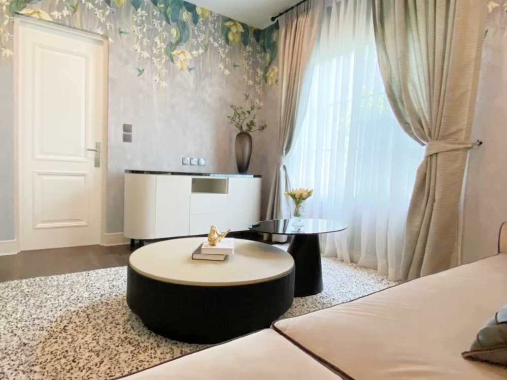 For RentHouseVipawadee, Don Mueang, Lak Si : Single house for rent, Nantawan Ramindra-Phahonyothin 50, 4 bedrooms, 4 bathrooms, 85 sqw, luxurious, fully furnished.