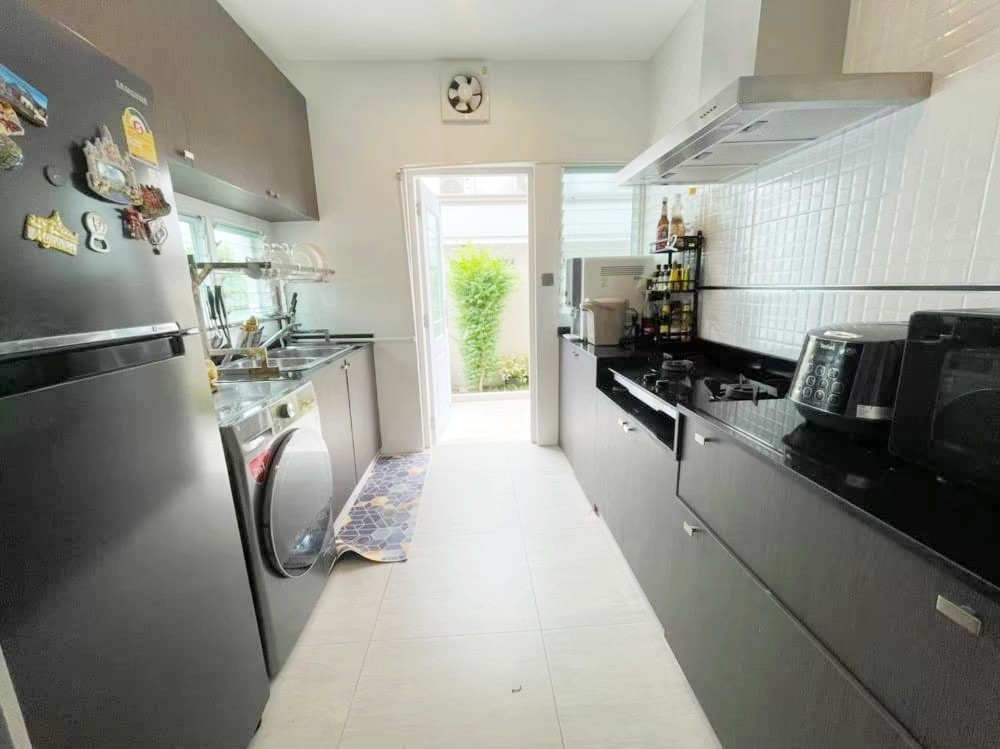 For RentHouseVipawadee, Don Mueang, Lak Si : Single house for rent, Nantawan Ramindra-Phahonyothin 50, 4 bedrooms, 4 bathrooms, 85 sqw, luxurious, fully furnished.