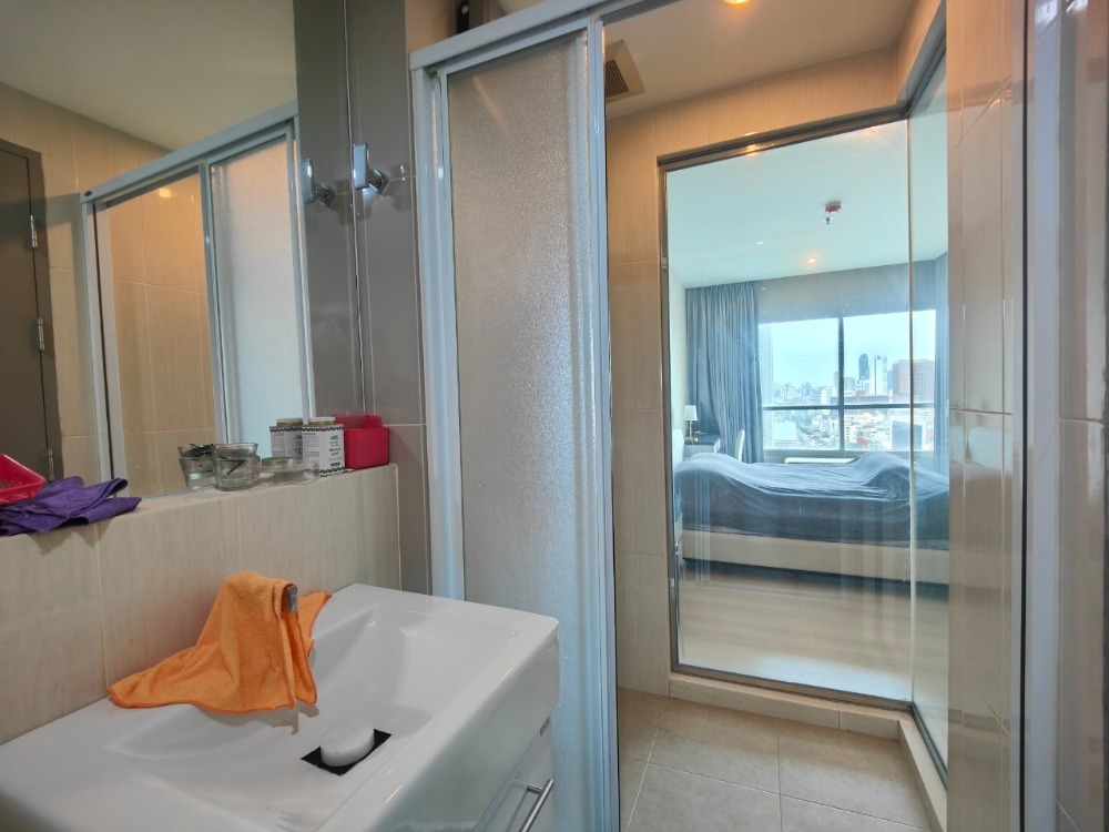 For SaleCondoRatchadapisek, Huaikwang, Suttisan : URGENT SALE Life Ratchadapisek 2 bedroom near MRT Huaikwang good price for sale