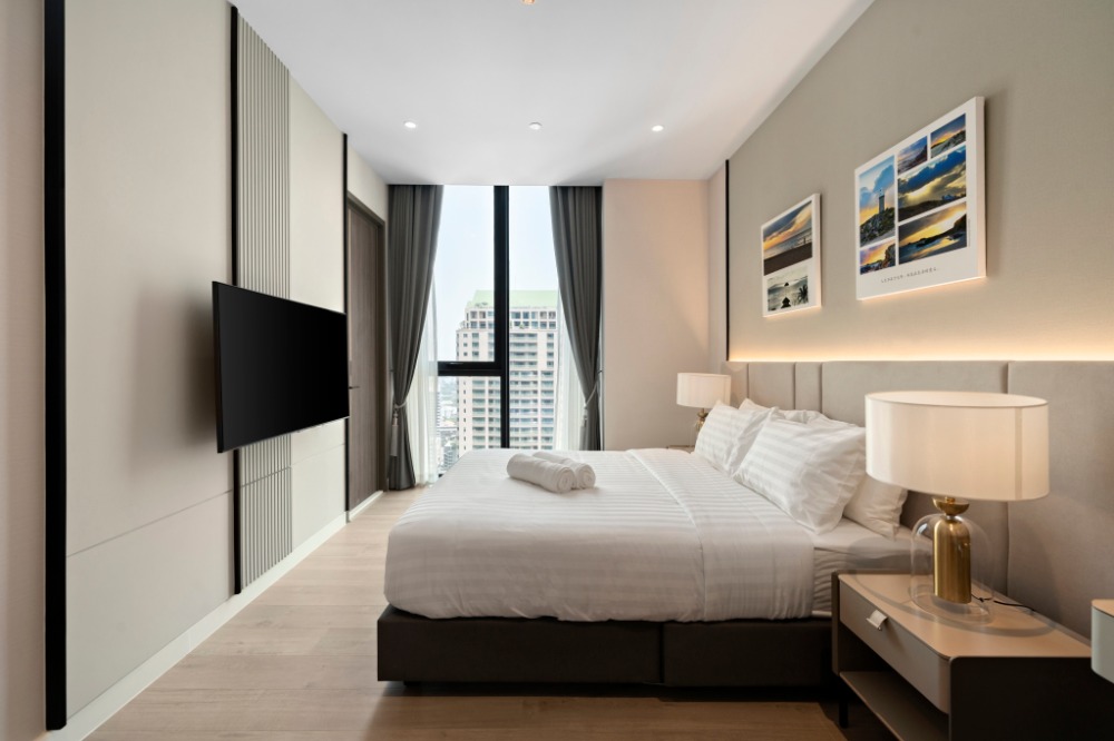 ให้เช่าคอนโดสาทร นราธิวาส : Supalai Icon Sathorn⭐Luxury Serviced Residence⭐3 Bedroom⭐130 Sq.m⭐Near Lumpini Park