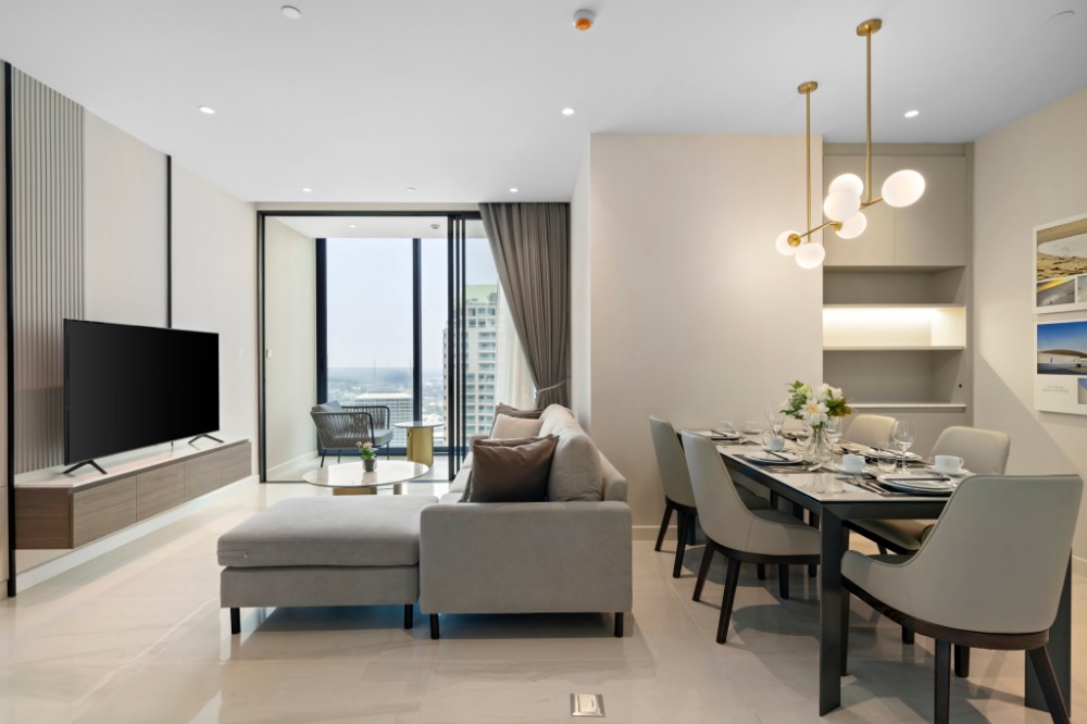 ให้เช่าคอนโดสาทร นราธิวาส : Supalai Icon Sathorn⭐Luxury Serviced Residence⭐3 Bedroom⭐130 Sq.m⭐Near Lumpini Park