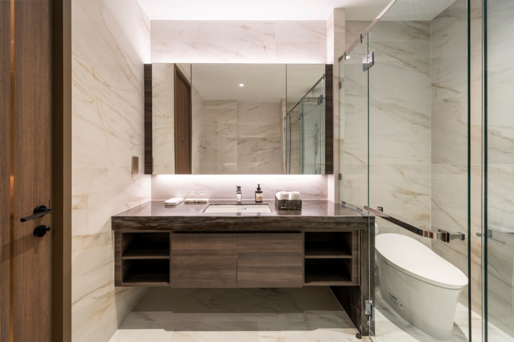 ให้เช่าคอนโดสาทร นราธิวาส : Supalai Icon Sathorn⭐Luxury Serviced Residence⭐3 Bedroom⭐130 Sq.m⭐Near Lumpini Park