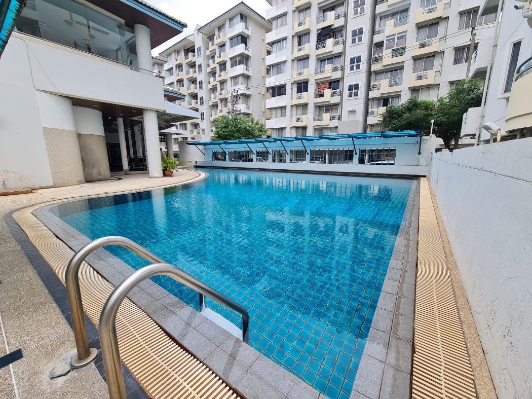 For RentCondoBangna, Bearing, Lasalle : Condo for rent, Ban Suan La Salle, 2 bedrooms, 60 sq m., near Sri Lasalle BTS.