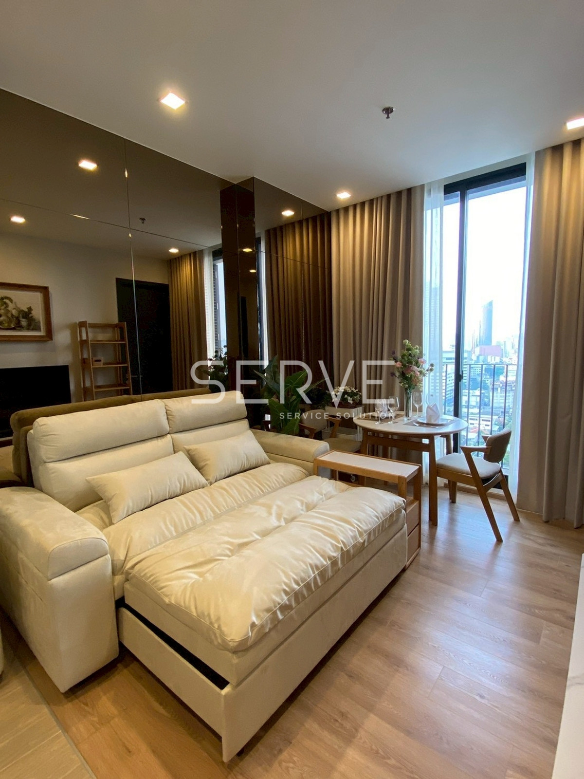 ให้เช่าคอนโดอารีย์ อนุสาวรีย์ : 🔥38K- 2นอน ห้องกว้าง ตกแต่งหรู ชั้นสูงสุด วิวโล่ง เฟอร์นิเจอร์ครบ พร้อมอยู่ คอนโดหรู ทำเลดีใกล้ BTS อารีย์ @ Noble Around Ari 