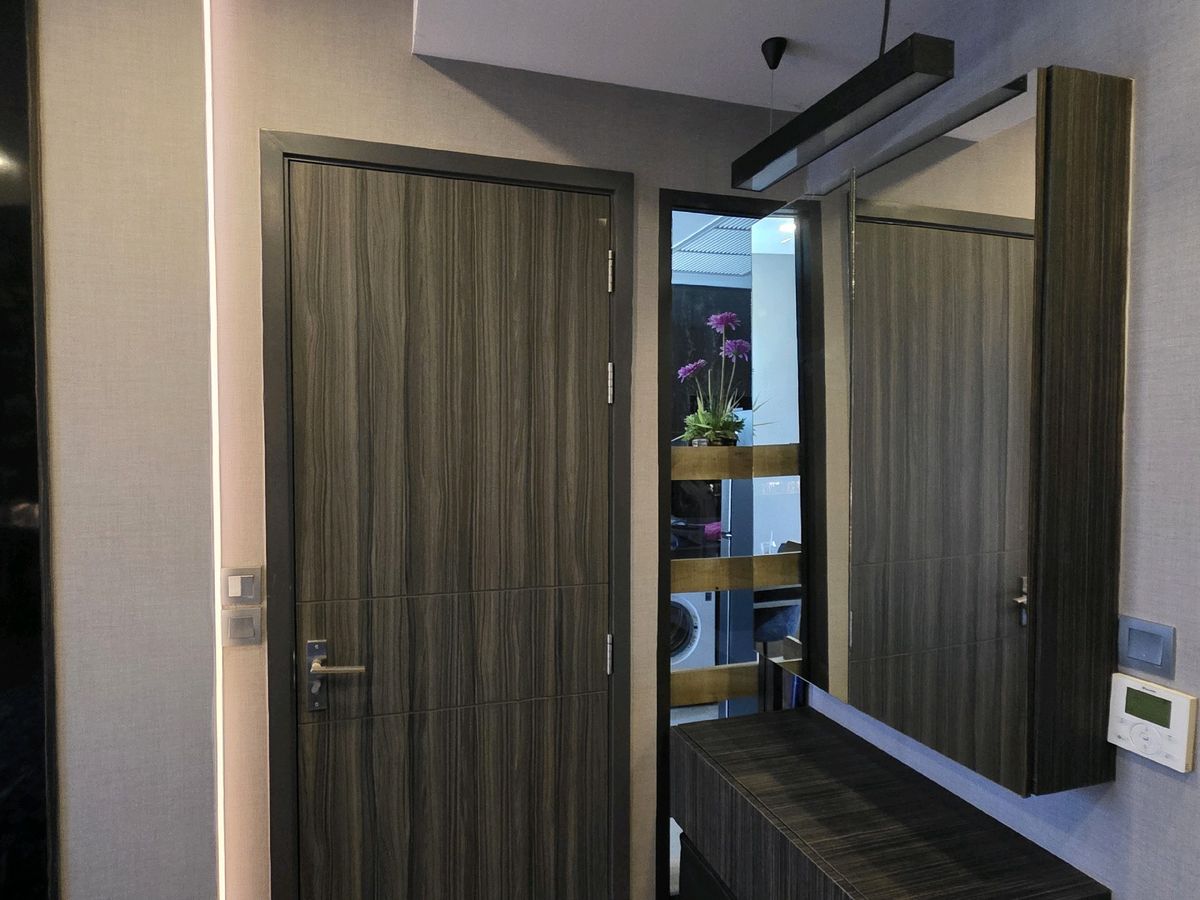 ขายคอนโดสุขุมวิท อโศก ทองหล่อ : Sale : ASHTON ASOKE (Owner Post) ✨️รับ agent ค่าคอม3% ✨️
✨️33.31 Sqm.✨️
♥️1 นอน 1 น้ำ ชั้น 12❤️
♥️พร้อมที่จอดรถ♥️