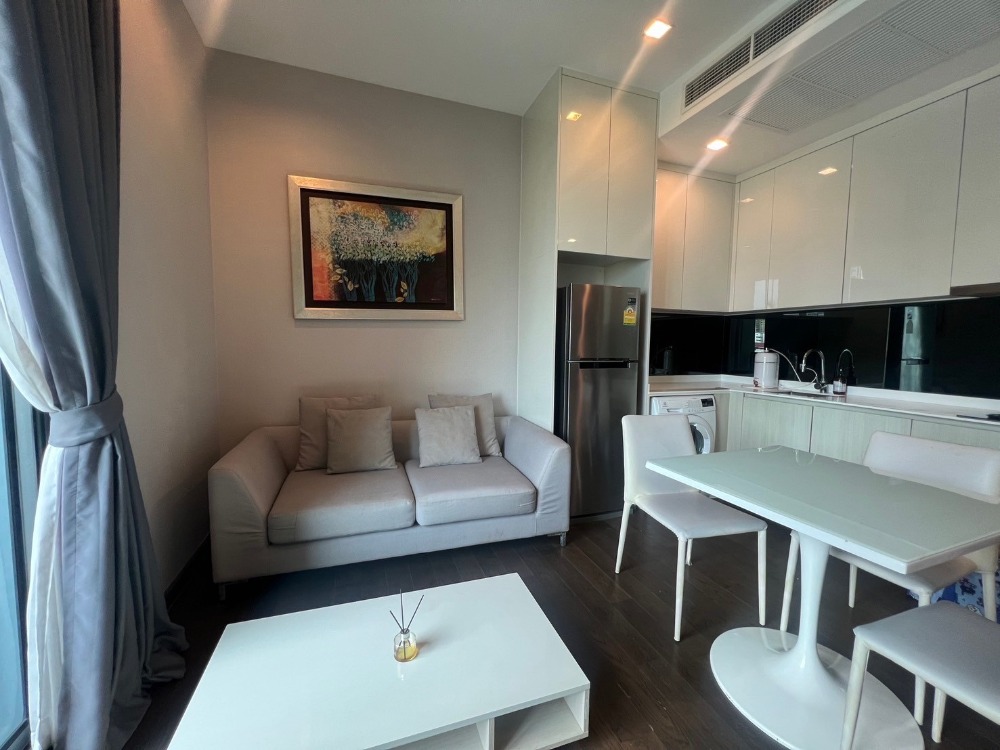 For RentCondoRama9, Petchburi, RCA : Condo for rent Q Asoke near SWU, 1 bedroom, 1 bathroom, next to MRT Phetchaburi, view, wide swimming pool.