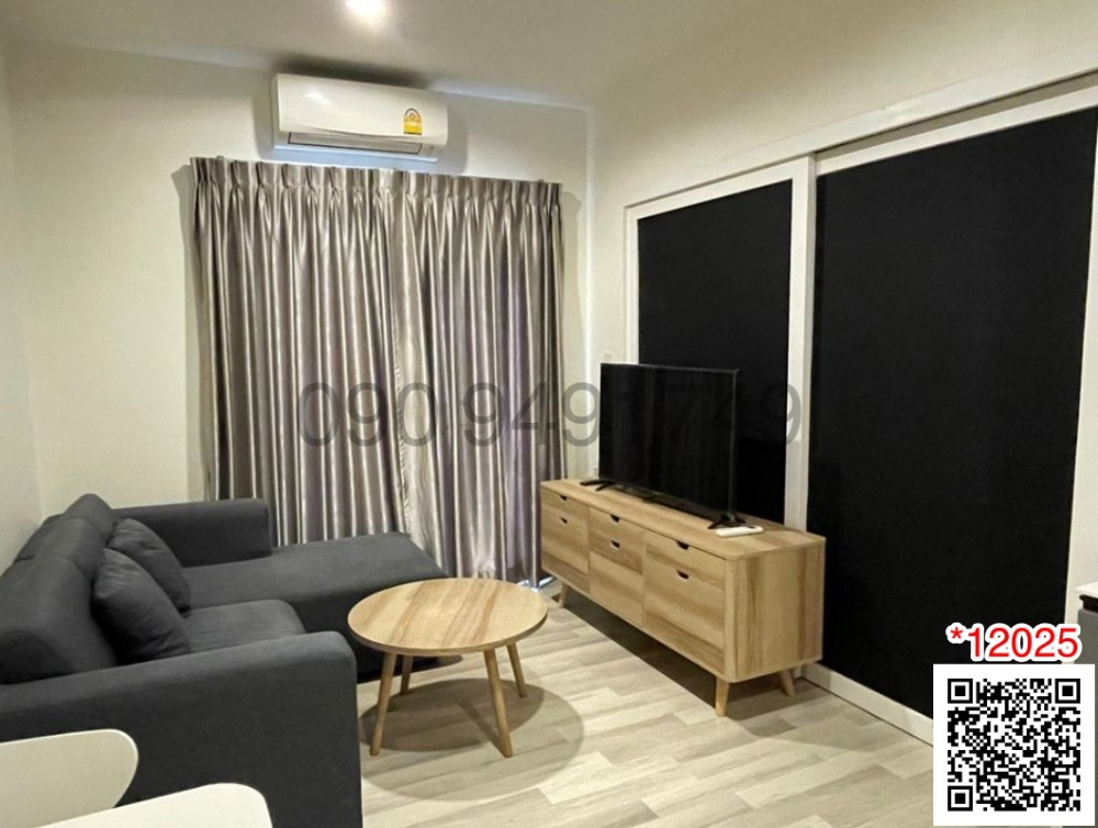 For RentCondoSathorn, Narathiwat : Condo for rent, The Key Sathorn-Charoenrat, 34th floor, near BTS Surasak Station.