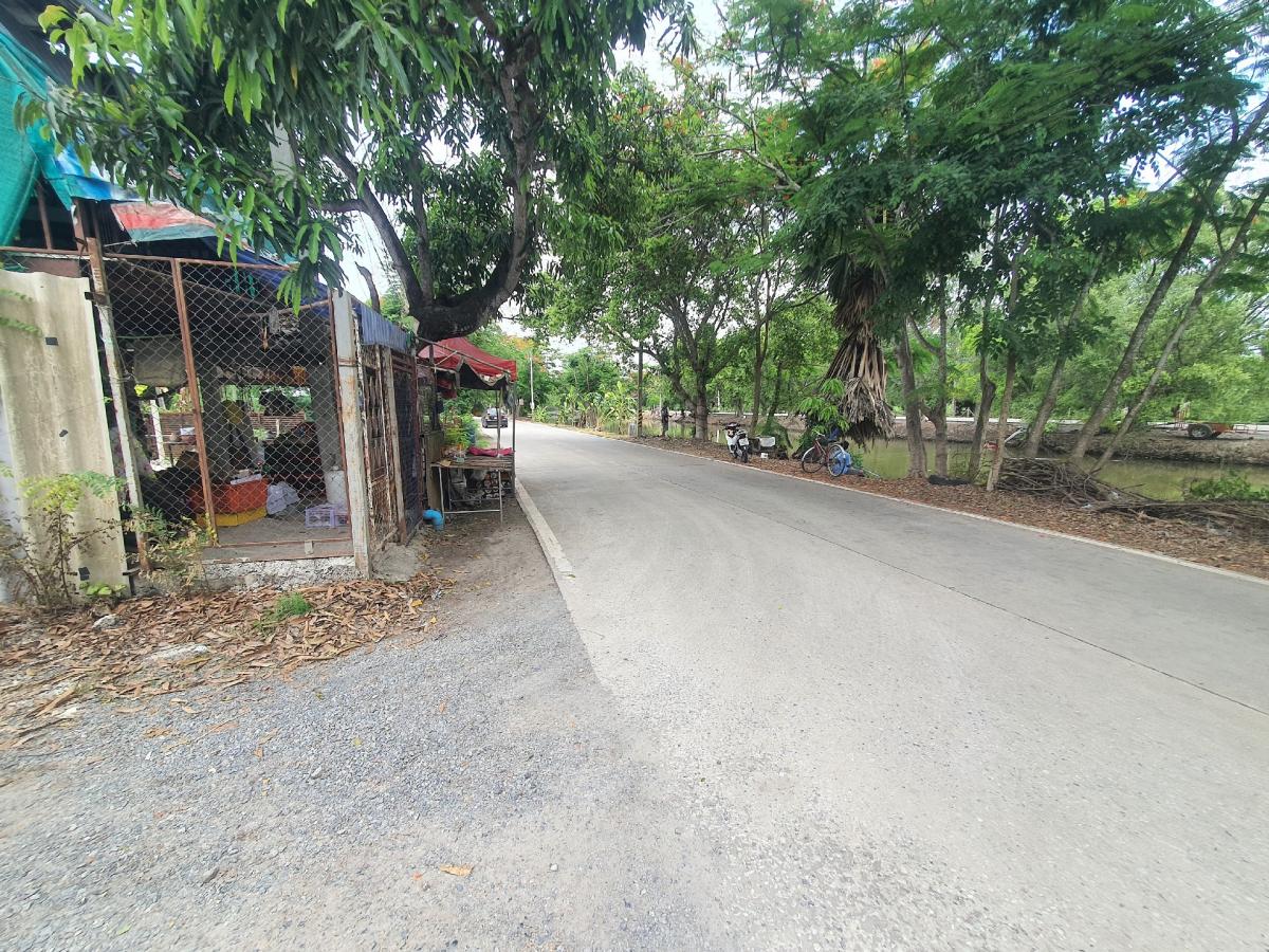 ขายที่ดินปทุมธานี รังสิต ธรรมศาสตร์ : 🔥🔥ขายที่ดิน ซอยคลองหกตะวันออก 76 (ซอยสุขใจ) ต.คลองหก อ.คลองหลวง จ.ปทุมธานี💚 Line/Tel.085-484-8586❤️ขนาด 1 ไร่ 2 งาน หน้ากว้าง 126 เมตร ลึก 18 เมตร 🔥ราคา 2.7 ล้านบาท เท่านั้น!! (ค่าโอนคนละครึ่ง)🔥ที่ดินหันทิศใต้❤️ที่ดิน เข้ามาจากต้นซอยคลองหกตะวันออก 76 (ซอย