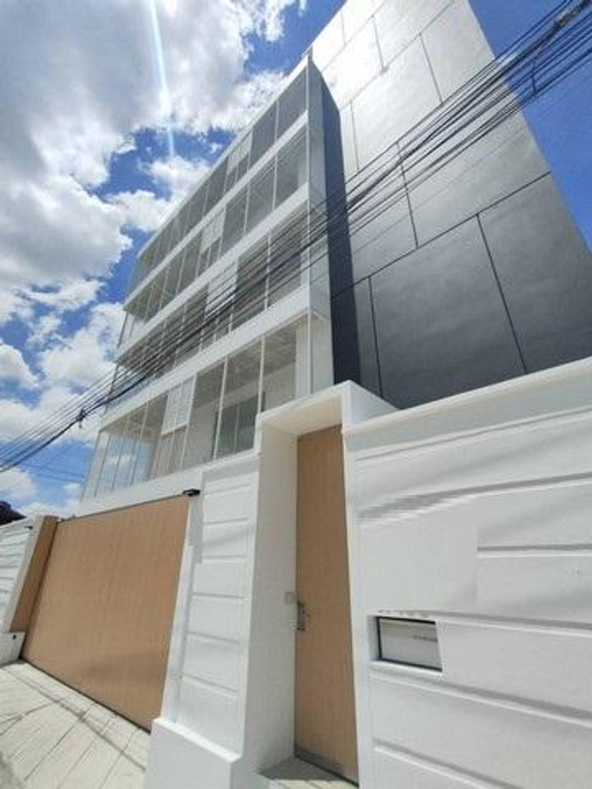 ให้เช่าโฮมออฟฟิศวิภาวดี ดอนเมือง หลักสี่ : ให้เช่าโฮมออฟฟิศ6ชั้นย่านงามวงศ์วาน ชินเขต1หลักสี่นนทบุรี 1500ตร.ม.พร้อมลิฟท์ ใกล้การไฟฟ้าสนง.ใหญ่ใกล้นอร์ธปาร์ค,ใกล้ม.ธุรกิจบัณฑิตย์,เดอะมอลล์งาม