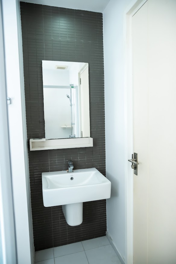 ขายคอนโดท่าพระ ตลาดพลู วุฒากาศ : รหัสทรัพย์ BH0064  The Key สาทร-ราชพฤกษ์ ห้องขนาด 50 ตร.ม. แบบ 2 ห้องนอน 1 ห้องน้ำ ชั้น 2