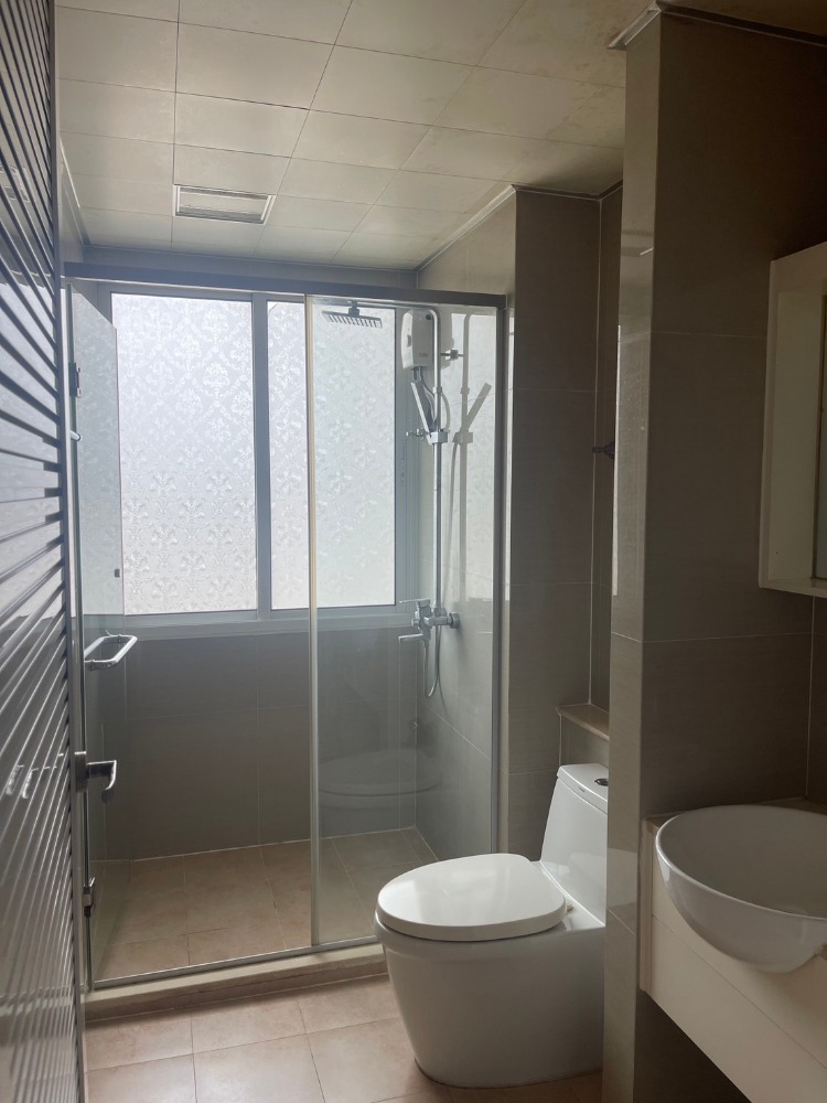 ให้เช่าคอนโดพระราม 9 เพชรบุรีตัดใหม่ RCA : 🌆🌆ให้เช่าคอนโด TC GREEN พระราม9 ตึก C ชั้น 12A 💫 38ตรม. ใกล้ RCA