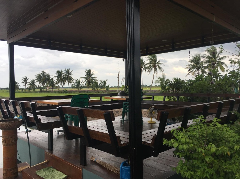 ขายบ้านสุพรรณบุรี : ขายบ้านเดี่ยวชั้นเดียวพร้อมที่ดิน 10 ไร่ จ.สุพรรณบุรี (S03-0713)