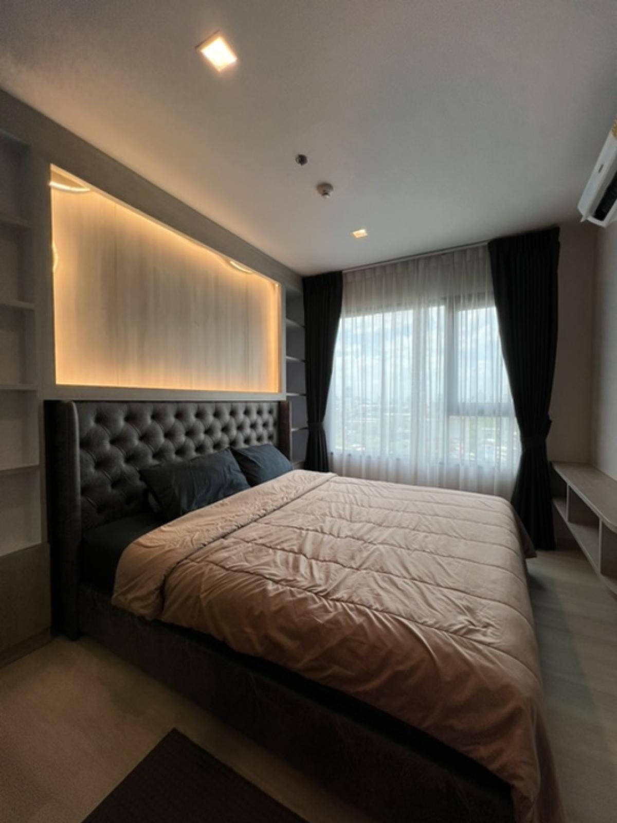 For RentCondoWitthayu, Chidlom, Langsuan, Ploenchit : Condo for rent, Life one wireless, 26,000baht, 1bedroom, 35sqm. BTS Ploenchit, BTS Chidlom, near Witthayu, Chidlom, Ploenchit, Sukhumvit, Rama9, Ratchada, Lumpini, Sathorn, Chula University, Mater Dei. SWU
